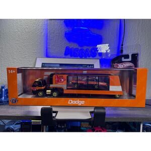 M2 Machines CHASE hauler B&M 70 Dodge L600 COE & 66 Dodge Charger Gasser